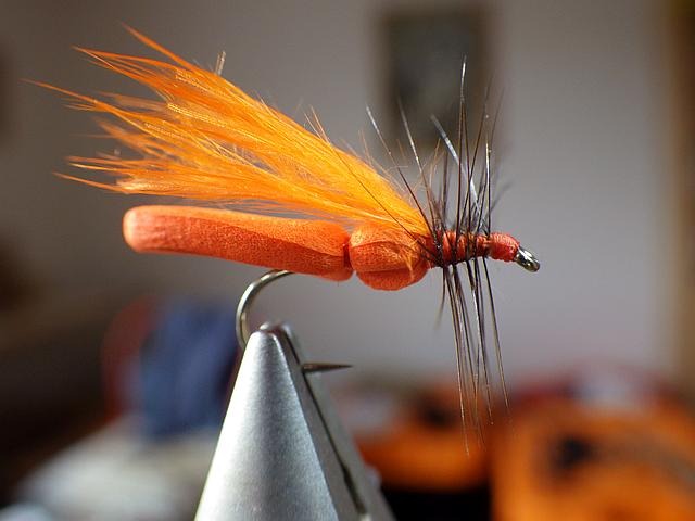 Avozetto webzine pêche mouche montage carotte