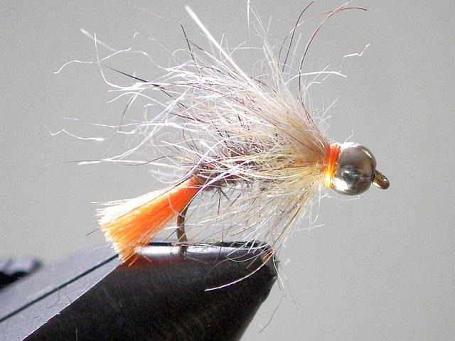Avozetto webzine pêche mouche montage nymphe cul orange