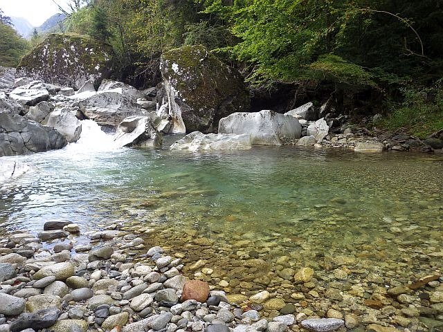 Reportage sur le Gave d'Ossau dépt des Pyrénées Atlantiques