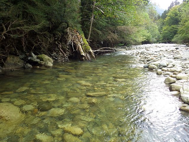 Reportage sur le Gave d'Ossau dépt des Pyrénées Atlantiques