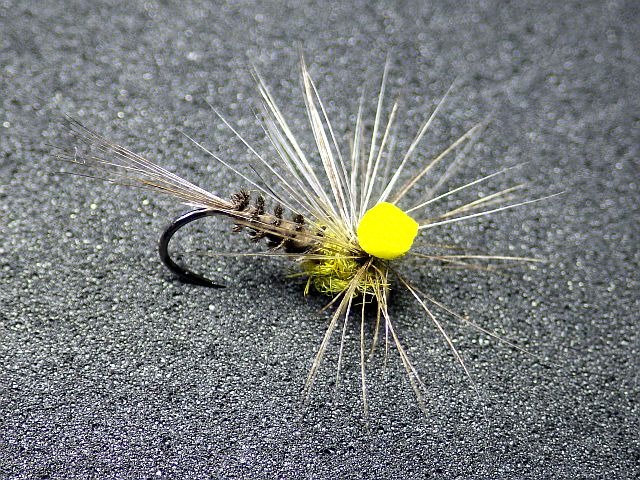 Vidéo montage petite mouche parachute Avozetto Webzine Pêche mouche