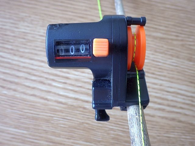 Compteur longueur de nylon pour réapprovisionnement bobines distributeur Avozetto Webzine Pêche Mouche