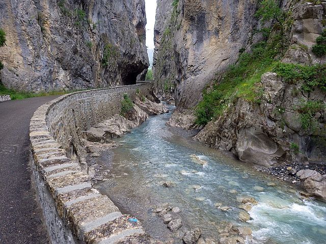 Reportage Bès dépt Alpes de Haute-Provence Avozetto Webzine Pêche Mouche